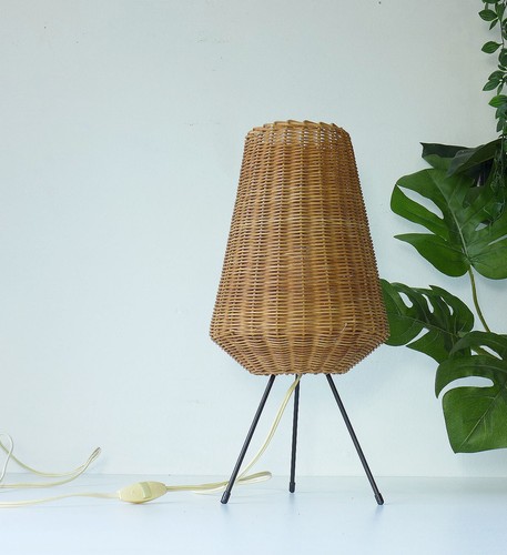 Vintage tripod tischlampe - vintage,
